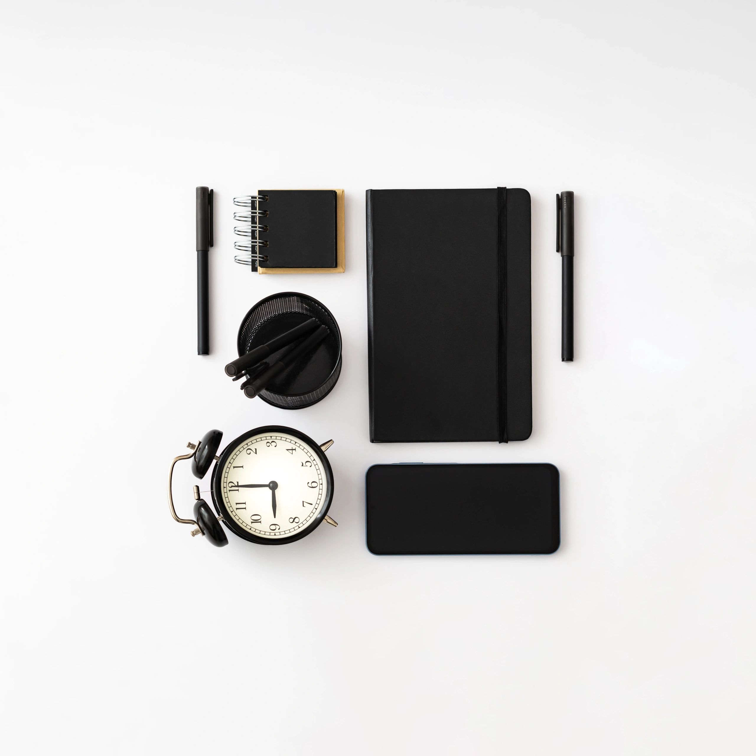 minimalist coaching resources flatlay